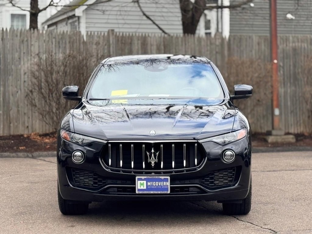 Used 2023 Maserati Levante GT image 9