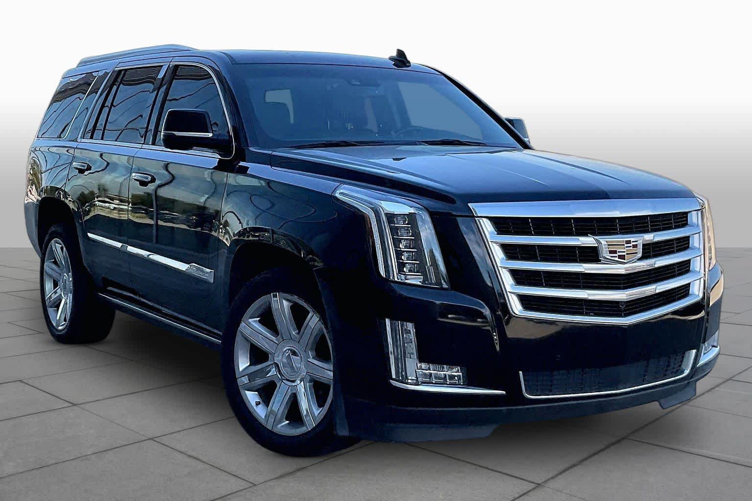 Used 2015 Cadillac Escalade Premium AWD/4WD image 3