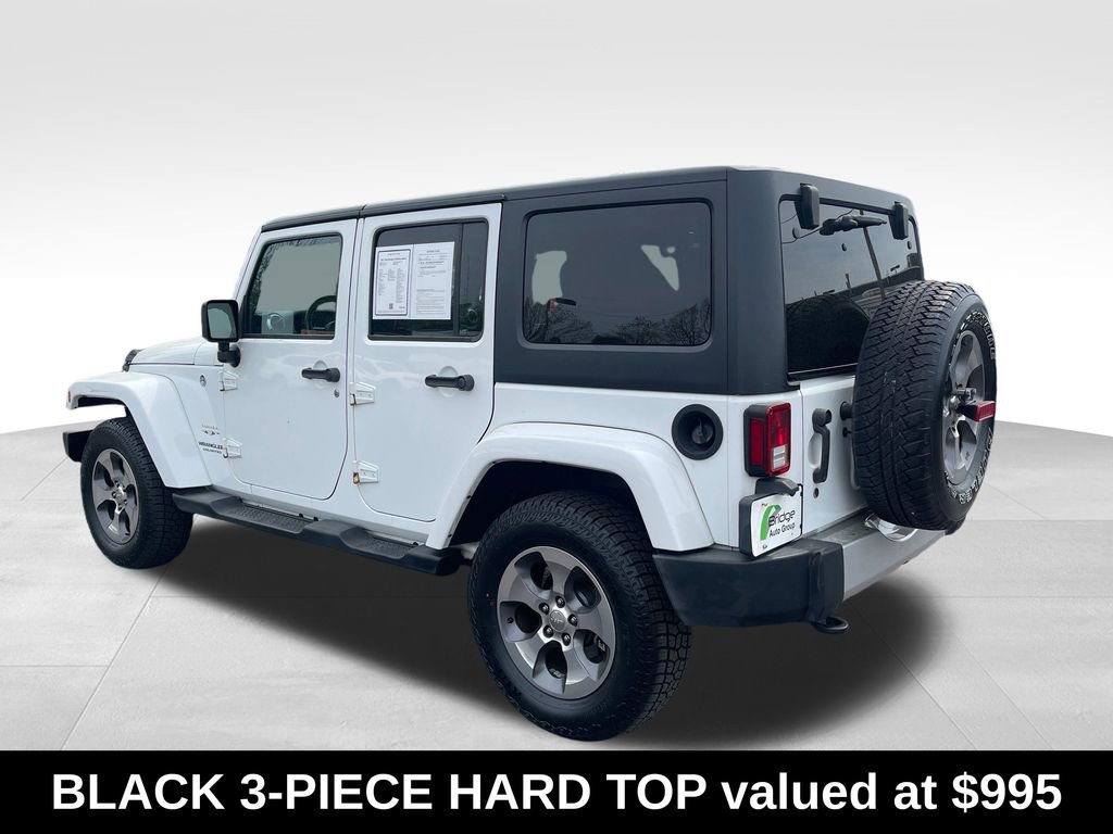 Used 2017 Jeep Wrangler Unlimited Sahara w/ Connectivity Group AWD/4WD image 6