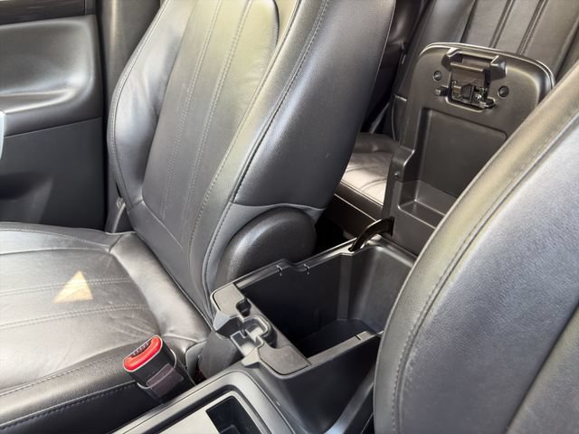 Used 2014 Chevrolet Captiva Sport LTZ FWD image 16