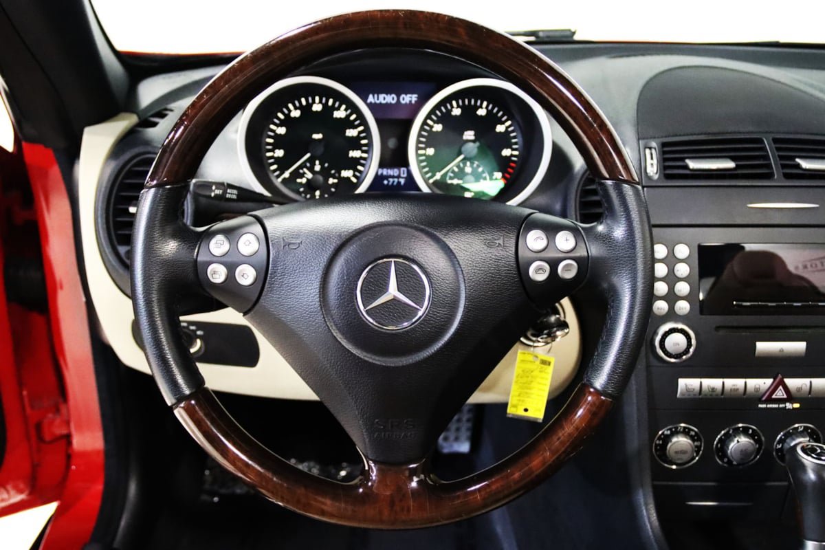 Used 2008 Mercedes-Benz SLK 350 image 41