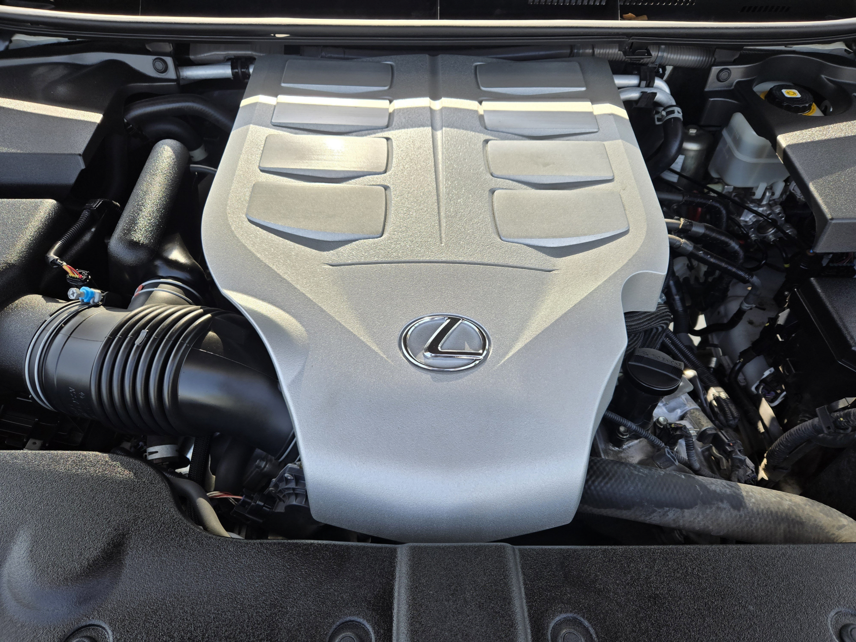 Used 2021 Lexus GX 460 Premium w/ Premium Package AWD/4WD image 30