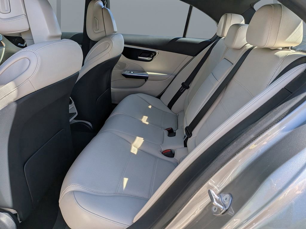Used 2023 Mercedes-Benz C 300 Sedan image 15