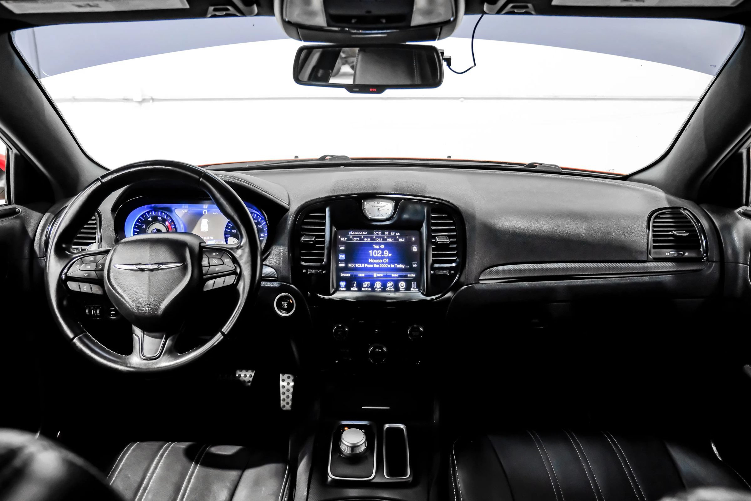 Used 2015 Chrysler 300 S RWD image 19