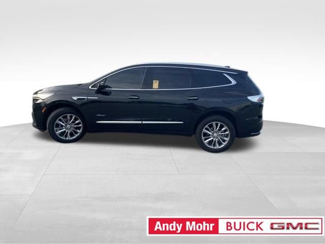 Used 2023 Buick Enclave Avenir w/ Avenir Technology Package AWD/4WD image 17