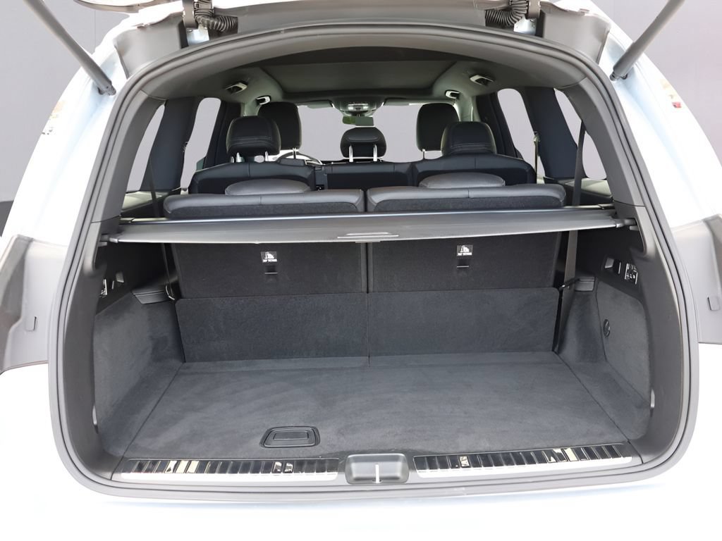 Certified 2025 Mercedes-Benz GLS 450 4MATIC image 18
