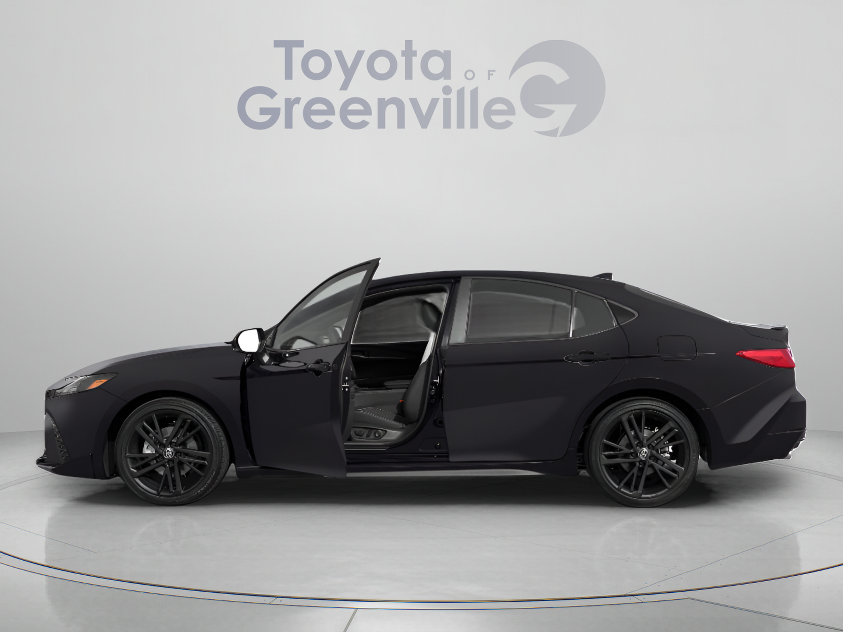 New 2026 Toyota Camry XSE FWD image 4