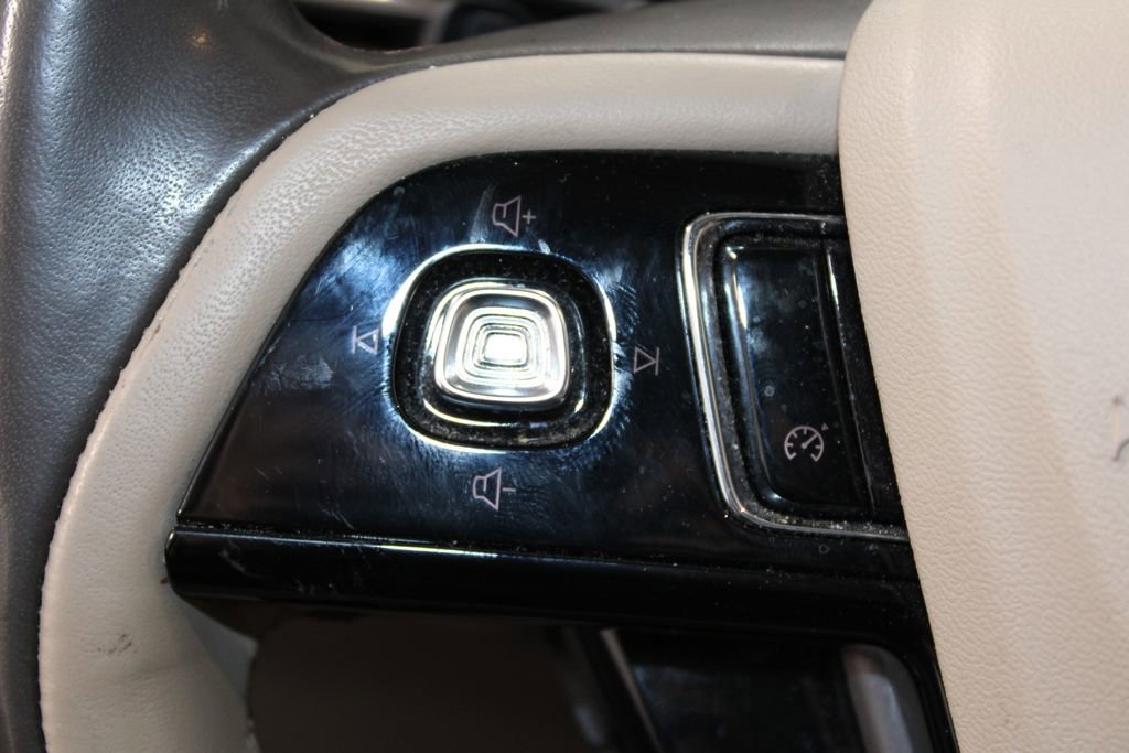Used 2022 Lincoln Corsair AWD w/ Premium Package image 22
