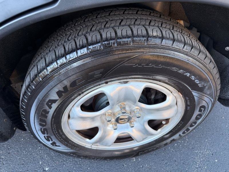 Used 2013 Honda CR-V LX image 9
