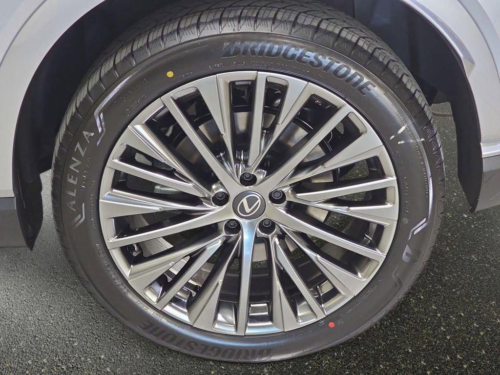 New 2026 Lexus RX 450h AWD image 34