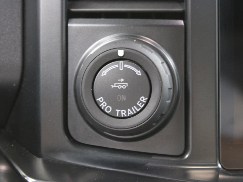 Used 2024 Ford F350 Lariat w/ Lariat Ultimate Package AWD/4WD image 68