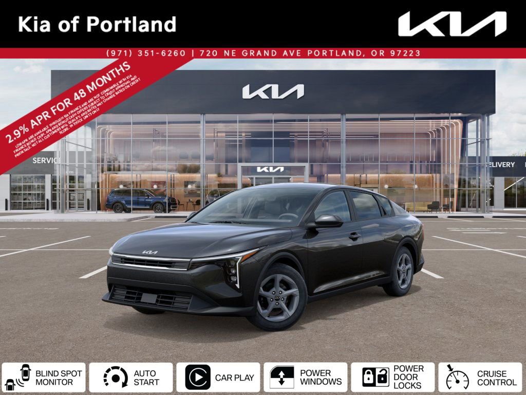 New 2025 Kia K4 LXS