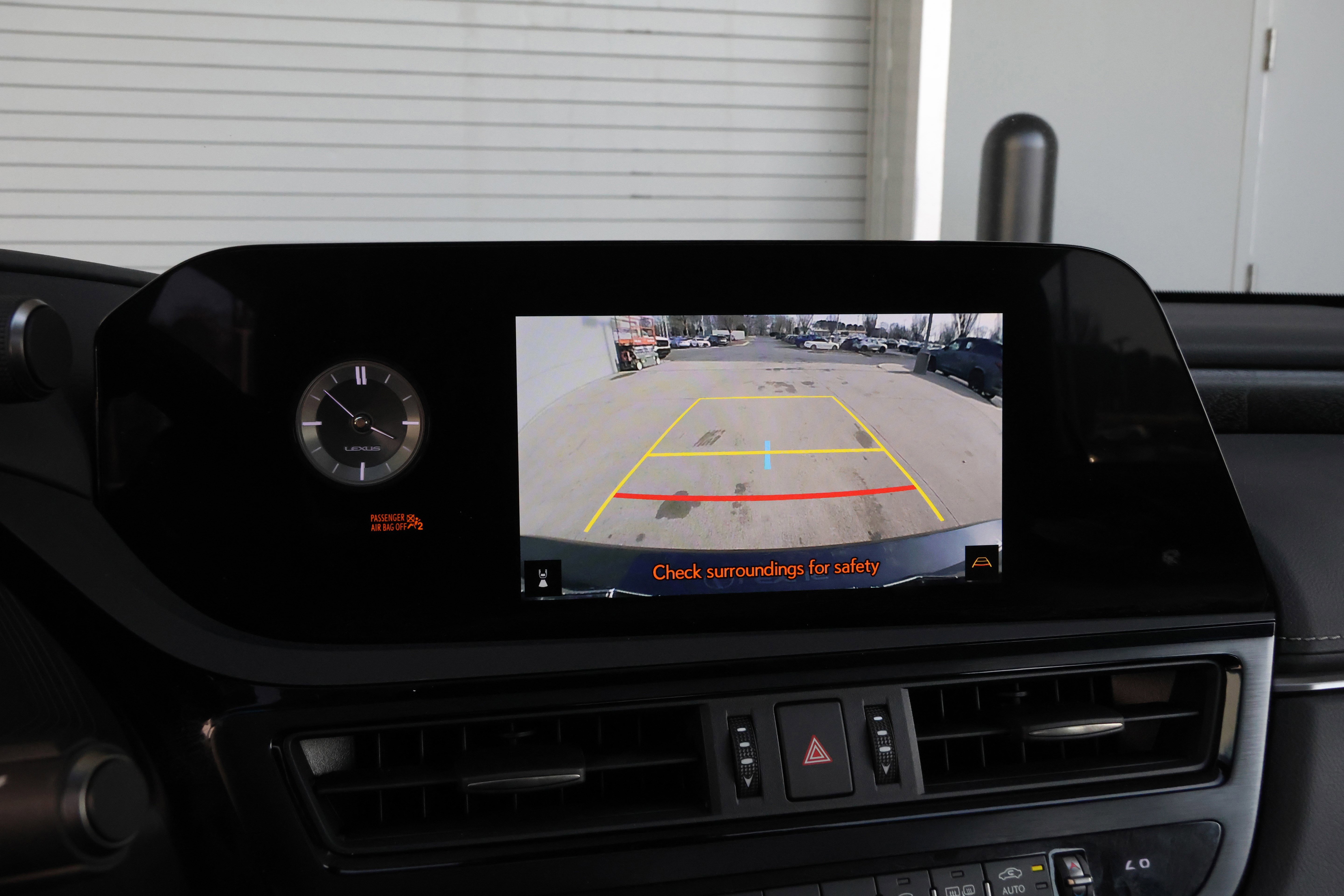 Used 2024 Lexus ES 350 350 w/ Premium Package image 19