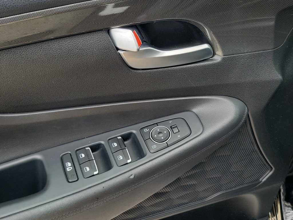 Used 2023 Hyundai Santa Fe XRT FWD image 19