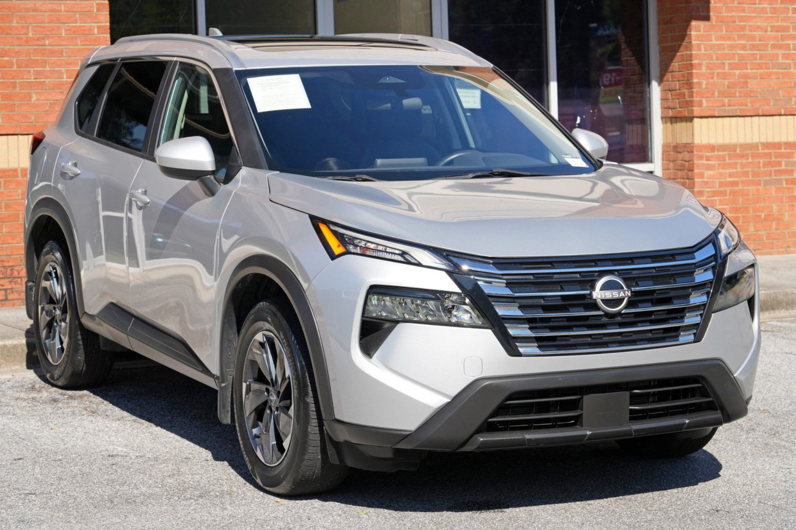 Used 2024 Nissan Rogue SV w/ SV Premium Package AWD/4WD image 49