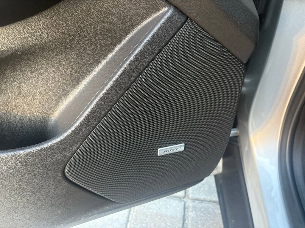 Used 2020 Cadillac XT5 Premium Luxury w/ Platinum Package image 18