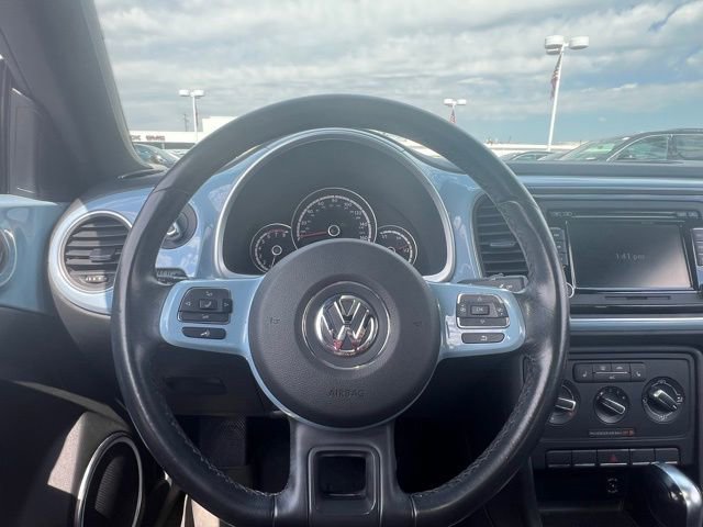 Used 2014 Volkswagen Beetle 2.5 FWD image 23