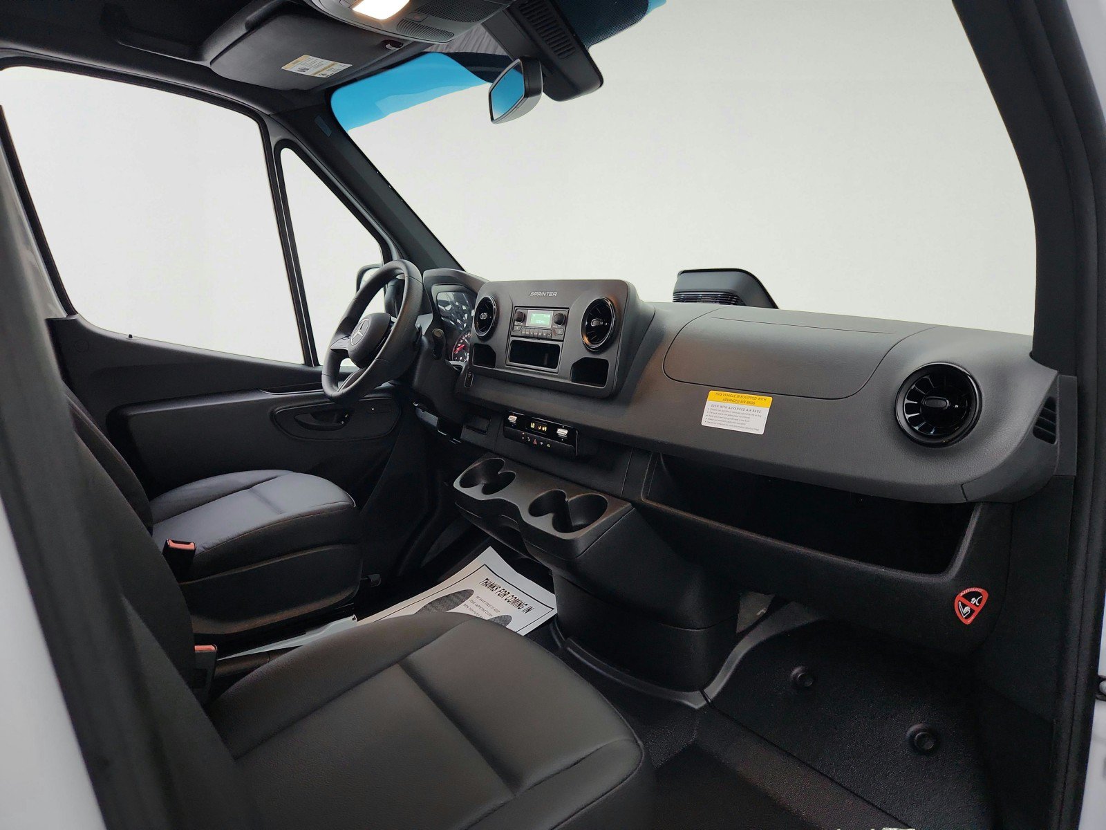 New 2025 Mercedes-Benz Sprinter 2500 image 13