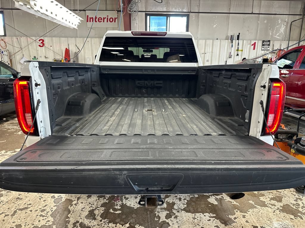 Used 2020 GMC Sierra 2500 SLT w/ X31 Off-Road Package AWD/4WD image 22