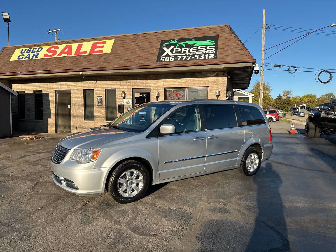 Used 2012 Chrysler Town & Country Touring w/ Entertainment Group #1