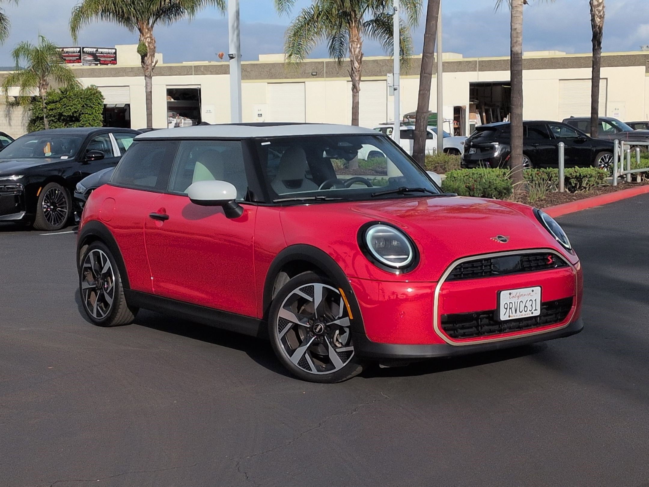 Used 2025 MINI Cooper S image 2