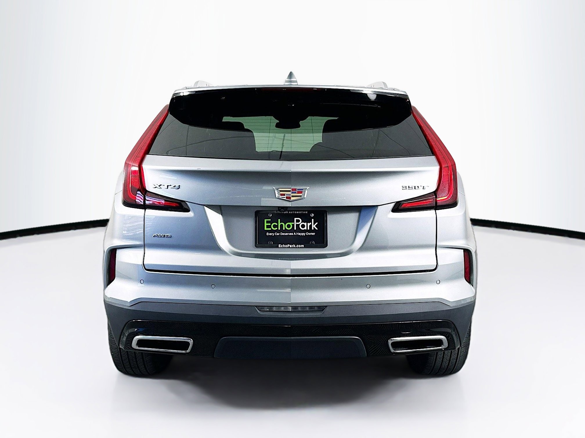 Used 2024 Cadillac XT4 Premium Luxury image 7