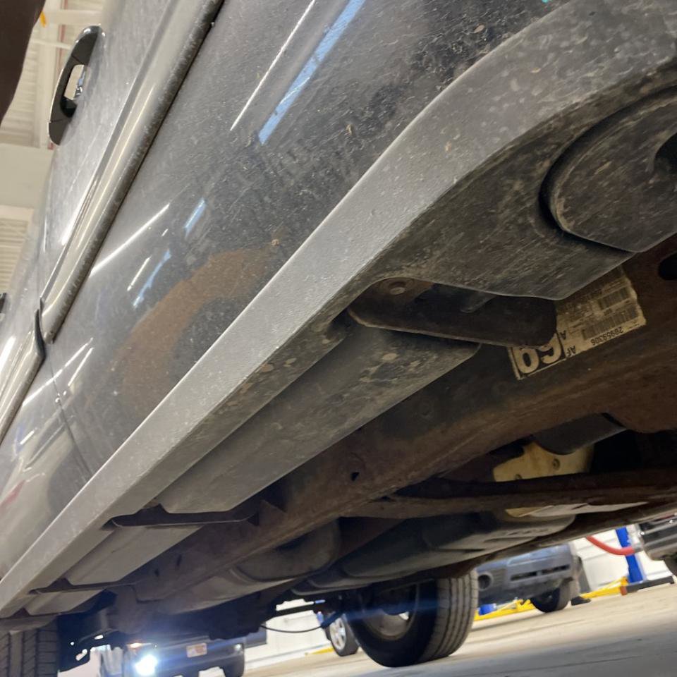 Used 2011 Chevrolet Avalanche LT AWD/4WD image 26