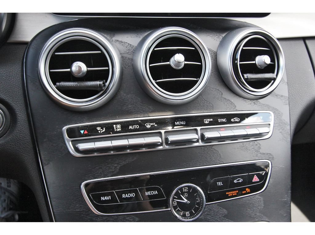 Used 2021 Mercedes-Benz C 300 Sedan image 13