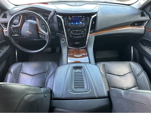 Used 2020 Cadillac Escalade Premium Luxury w/ LPO, Radiant Package image 27
