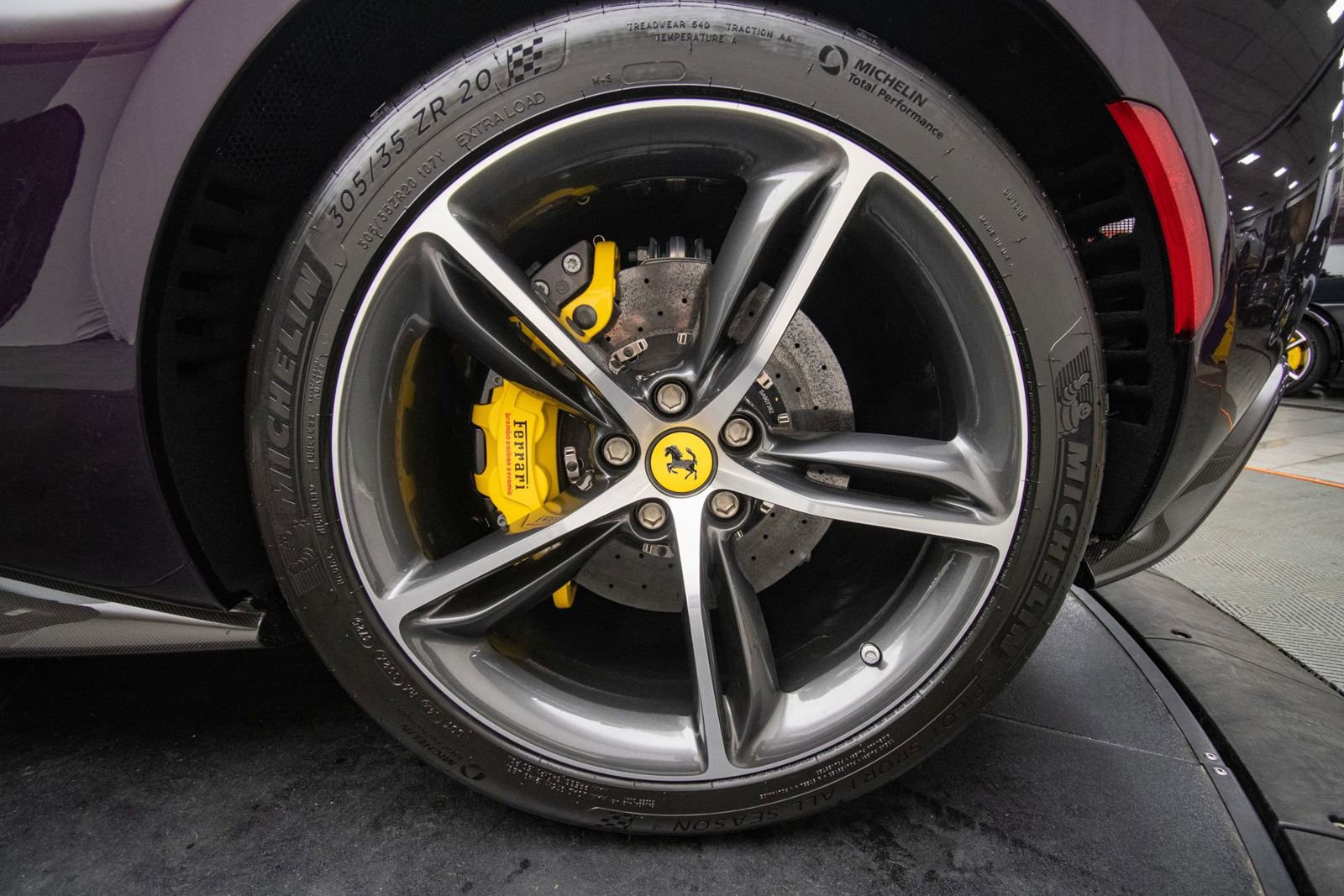 Used 2024 Ferrari 296 GTB RWD image 39