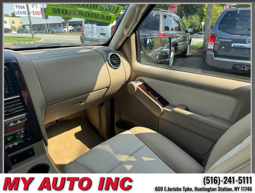 Used 2010 Ford Explorer Limited image 14
