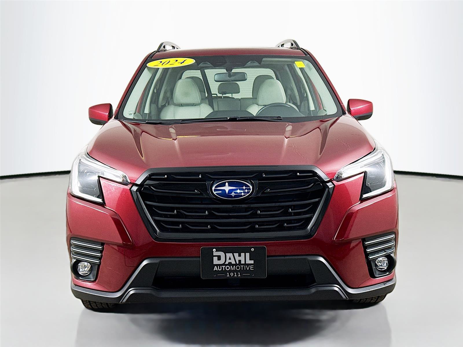Used 2024 Subaru Forester Premium image 3
