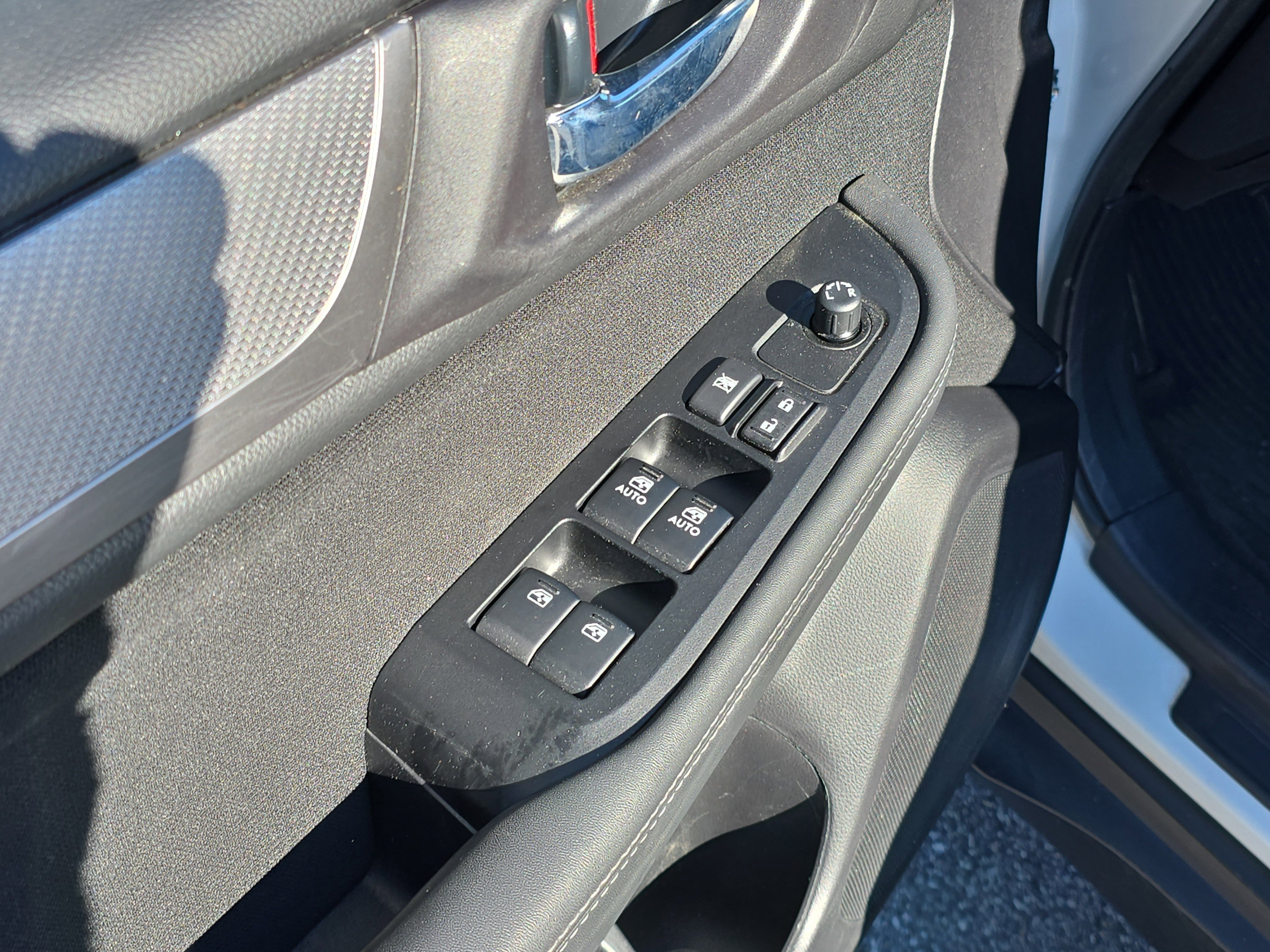 Used 2019 Subaru Outback 2.5i Premium image 19