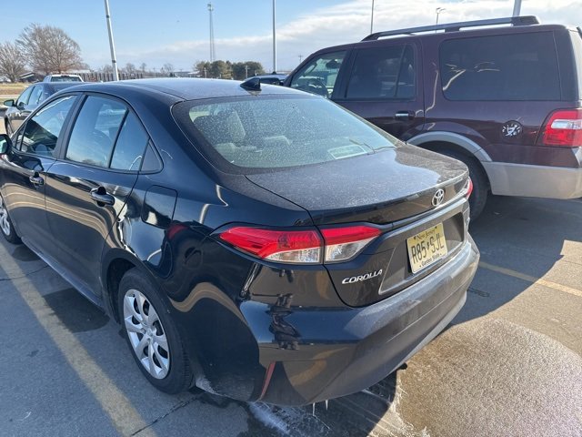 Used 2023 Toyota Corolla LE image 19