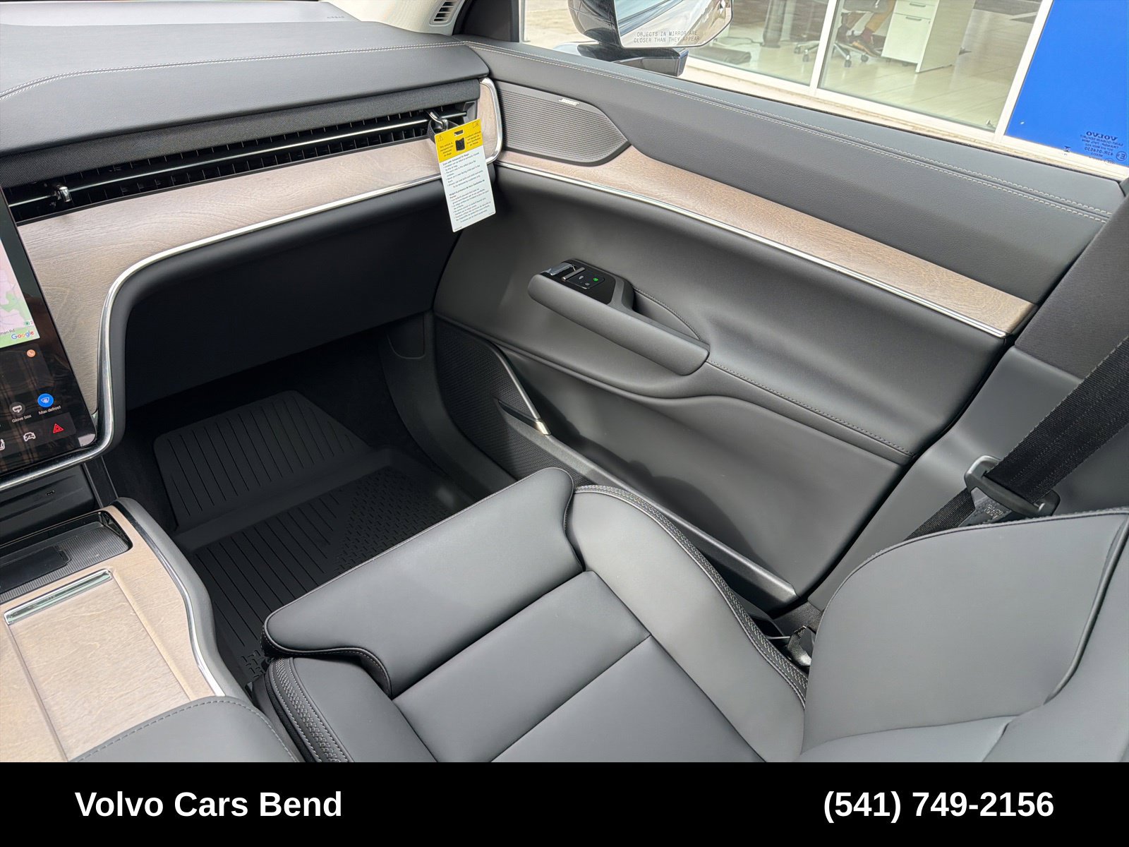 New 2025 Volvo EX90 Plus w/ Protection Package Premier AWD/4WD image 13