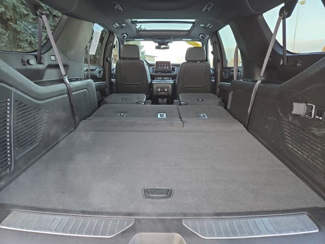Used 2023 GMC Yukon XL AT4 w/ AT4 Premium Plus Package image 39