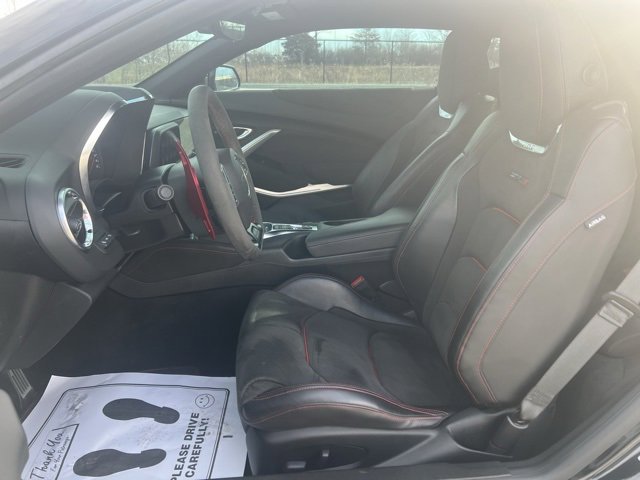 Used 2021 Chevrolet Camaro ZL1 image 22