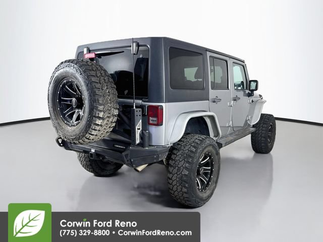 Used 2014 Jeep Wrangler Unlimited Rubicon w/ Connectivity Group AWD/4WD image 9