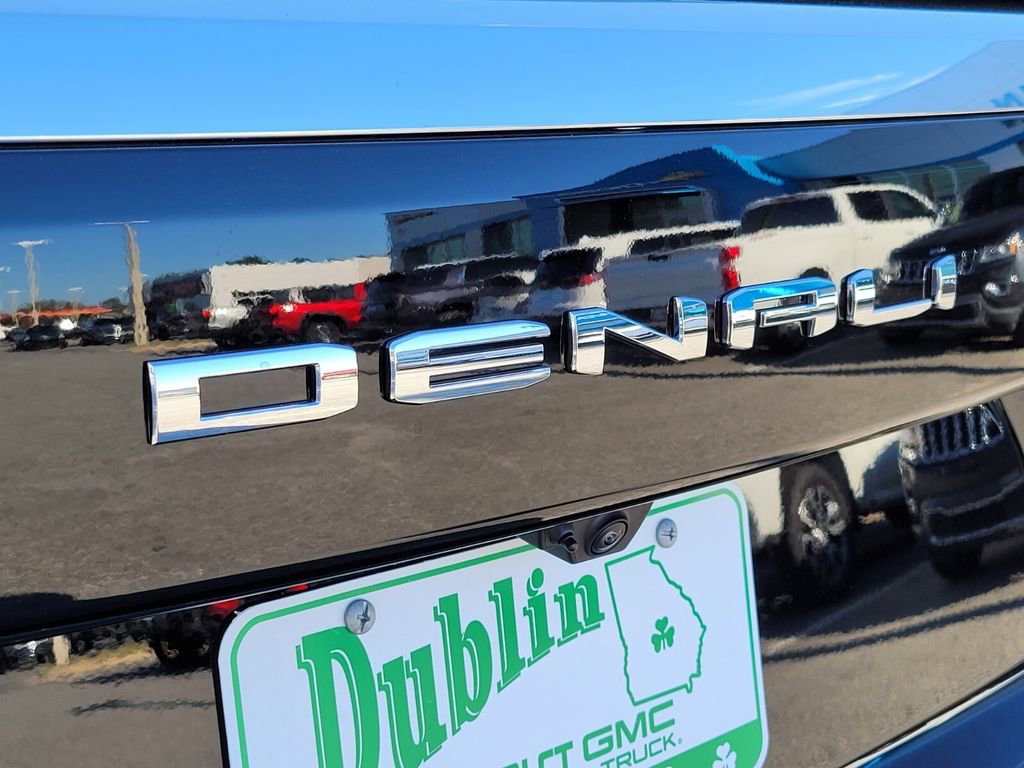 New 2025 GMC Yukon XL Denali w/ Sun & Power Step Package image 8