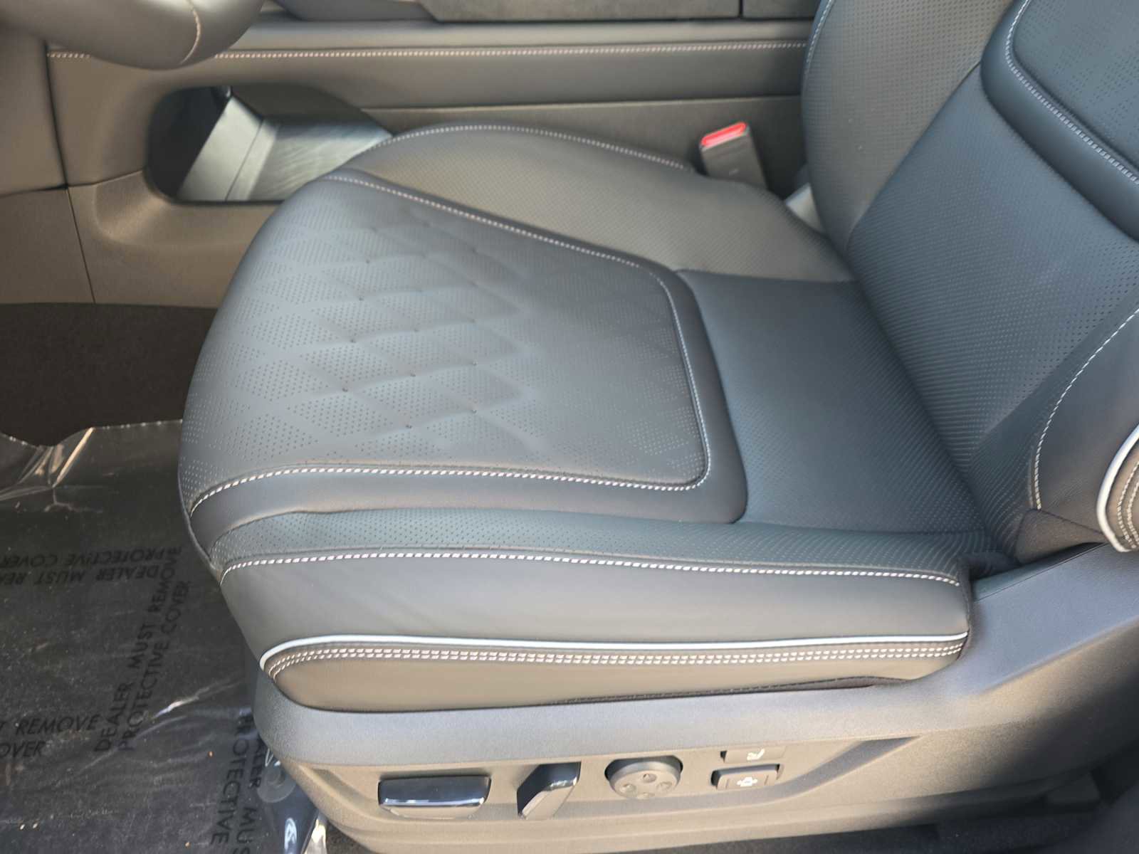 New 2026 INFINITI QX80 Autograph w/ Premium Cargo Package image 18