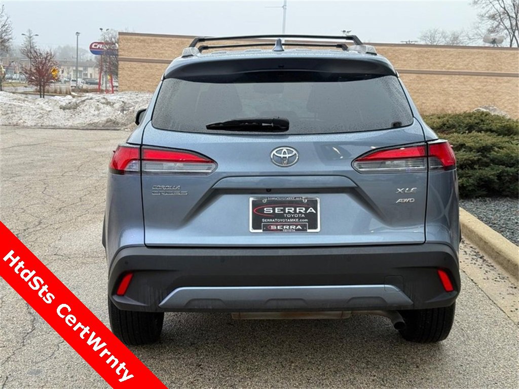 Used 2024 Toyota Corolla Cross XLE image 4