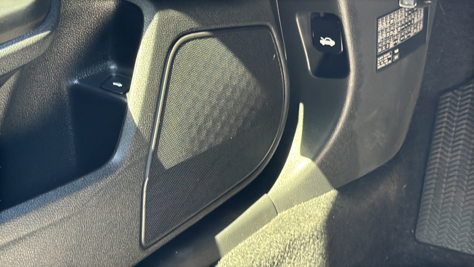 Used 2018 Honda Civic Touring image 21