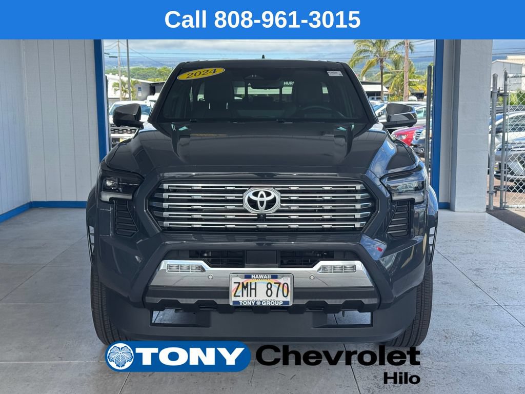 Used 2024 Toyota Tacoma Limited AWD/4WD image 8