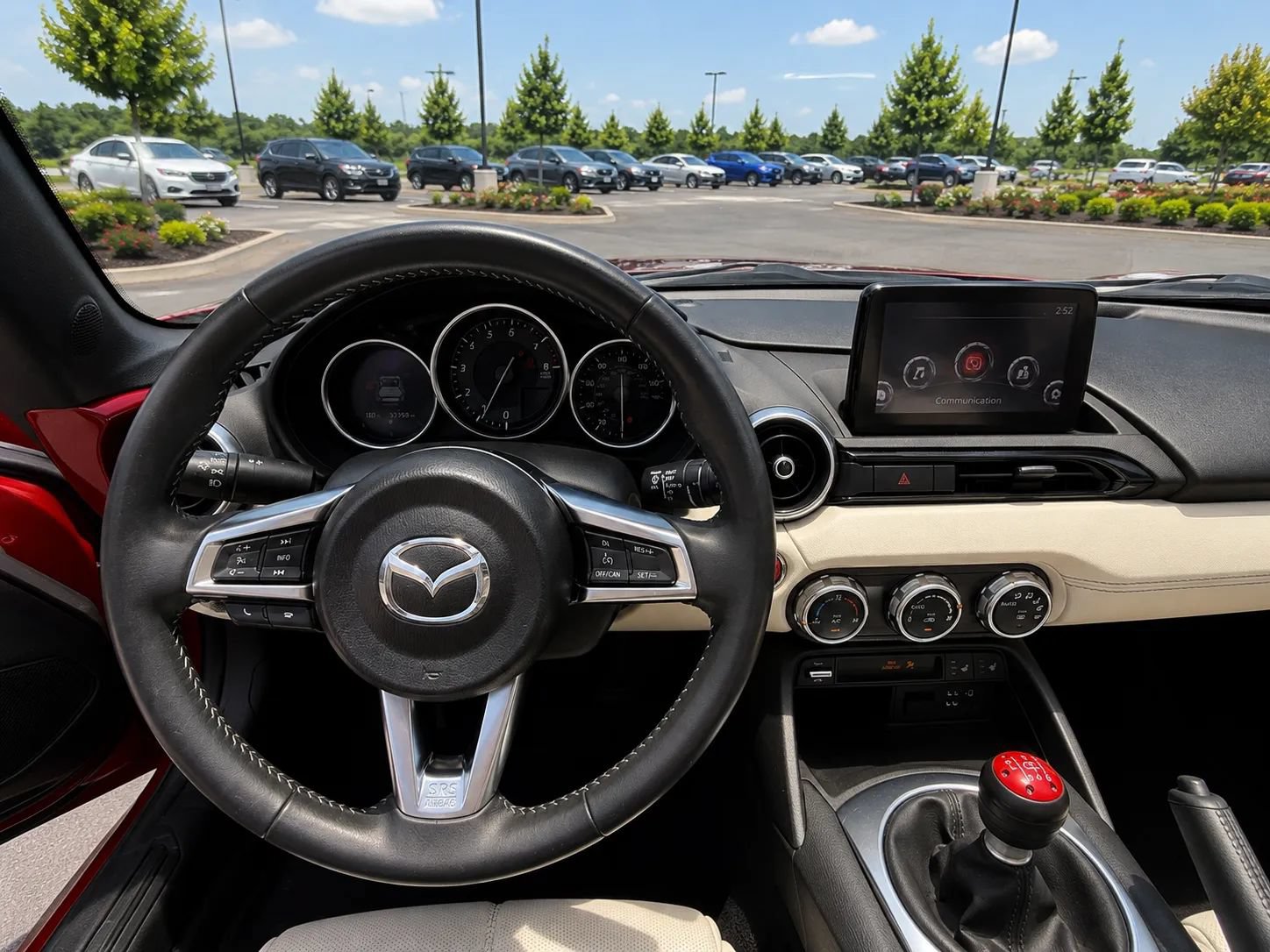 Used 2021 MAZDA MX-5 Miata RF Grand Touring RWD image 14