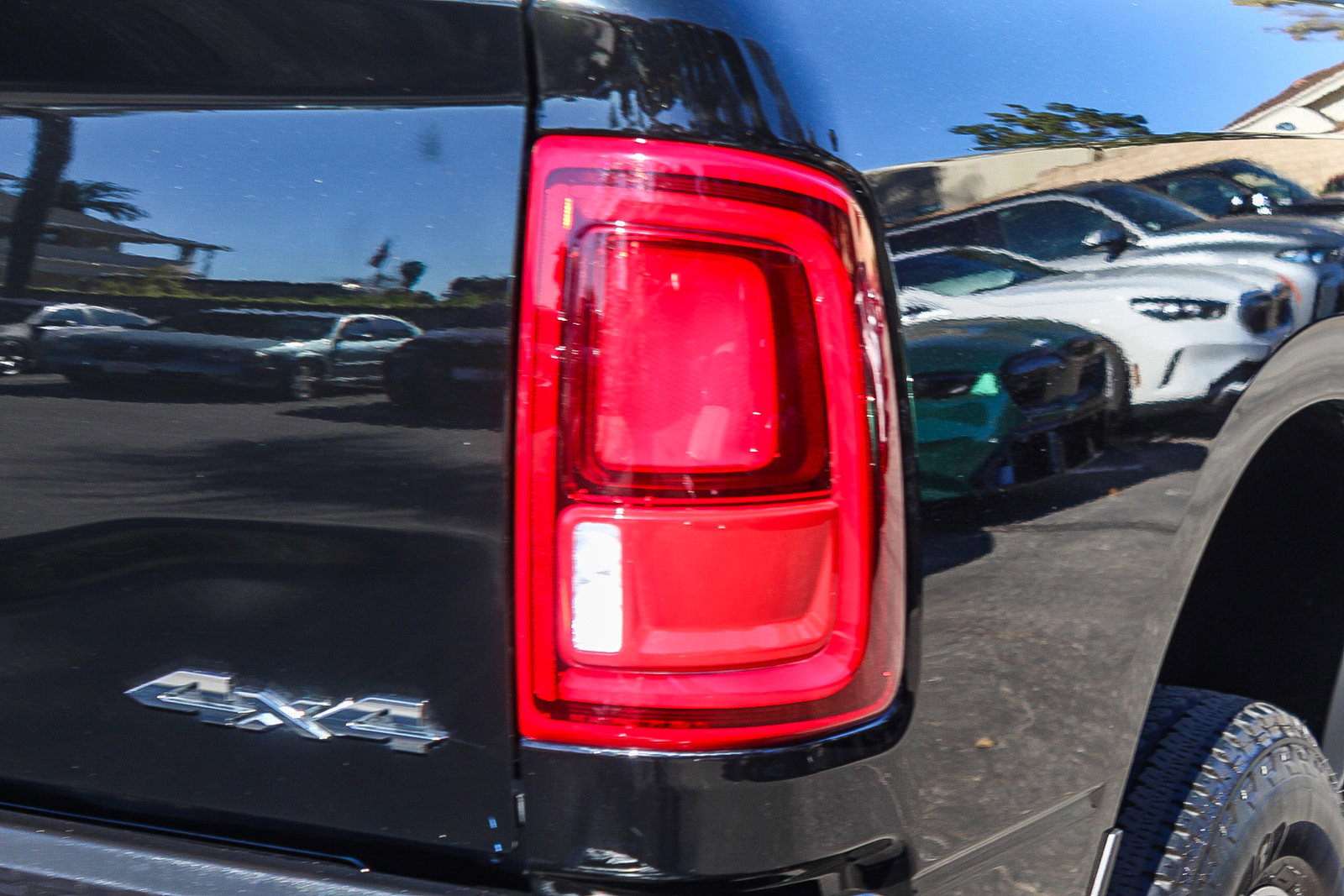 Used 2025 RAM 2500 Laramie image 7