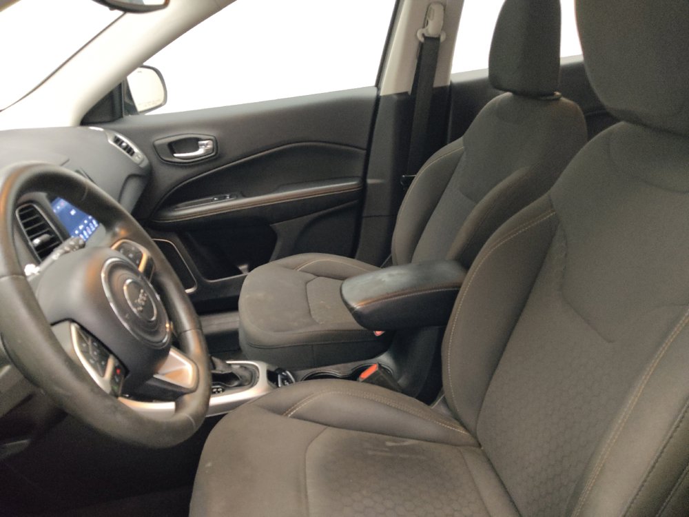 Used 2019 Jeep Compass Sport FWD image 17