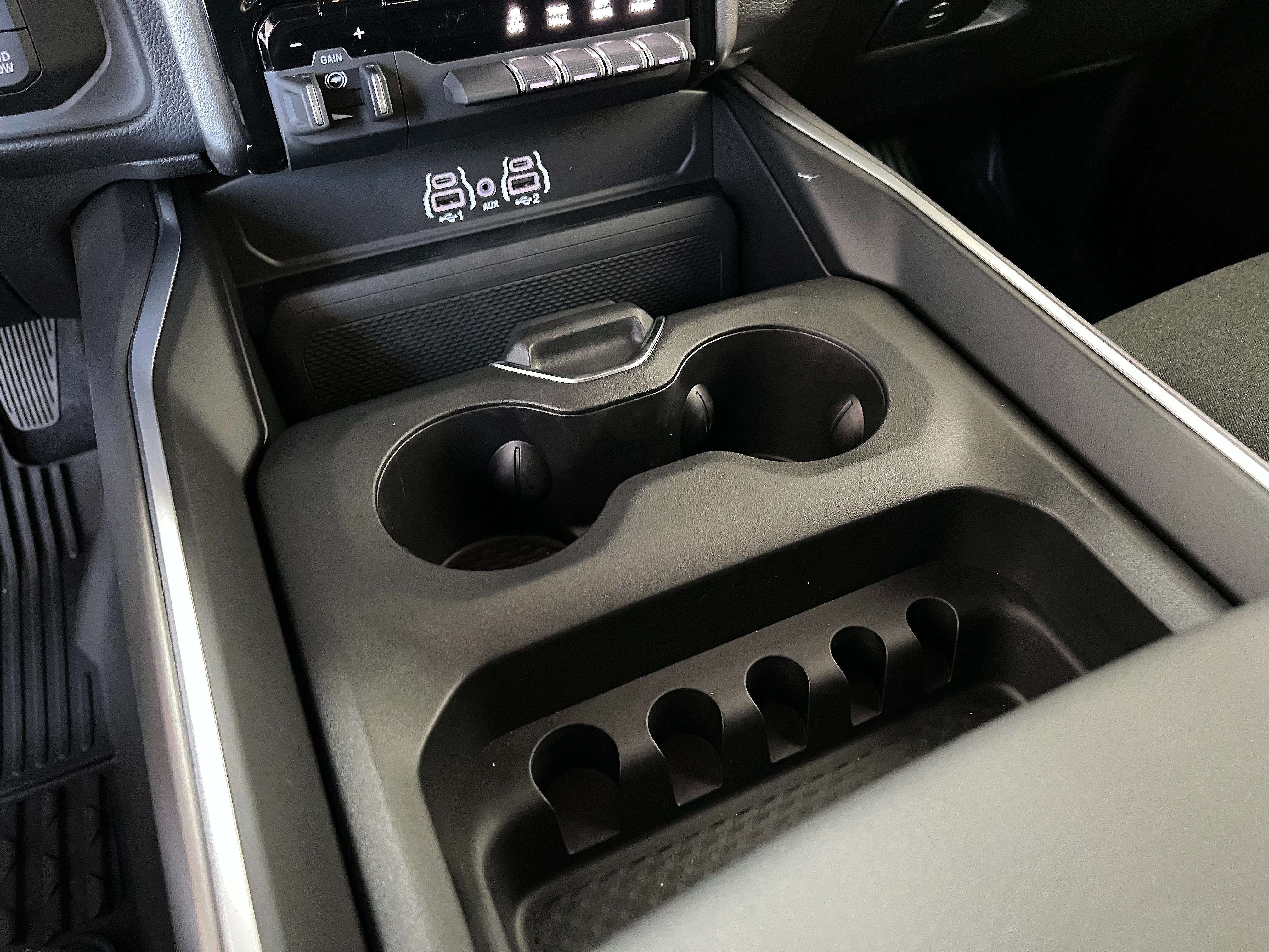 New 2026 RAM 2500 Big Horn AWD/4WD image 14