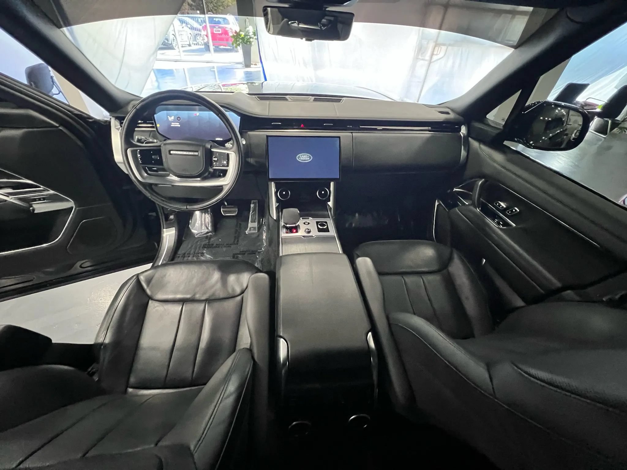 Used 2023 Land Rover Range Rover Long Wheelbase Autobiography AWD/4WD image 19