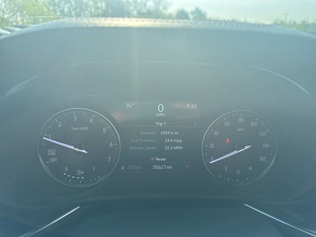 Used 2021 Buick Envision Essence image 10