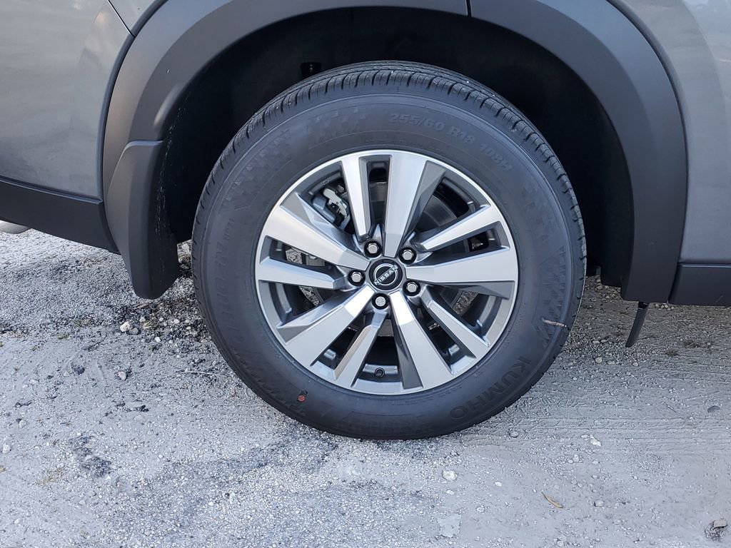 New 2026 Nissan Pathfinder SL image 7